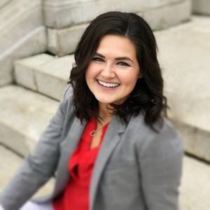 Meet your Posher, Emily